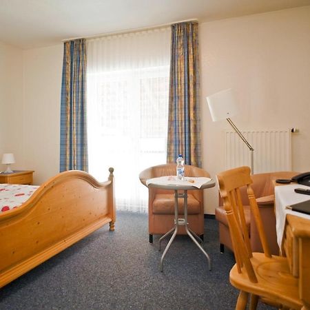 Koehler'S Hof Hotel Sehnde Eksteriør billede